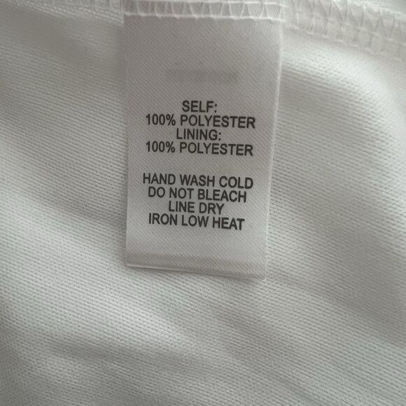 Elegant White Lace Maxi Dress - Picture 6 of 7